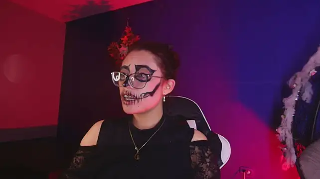 Živý XXX chat Sky_Nx