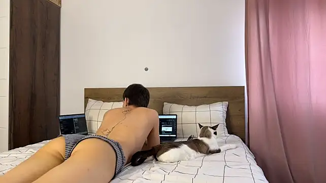 Chat XXX en directo de MathiasRay