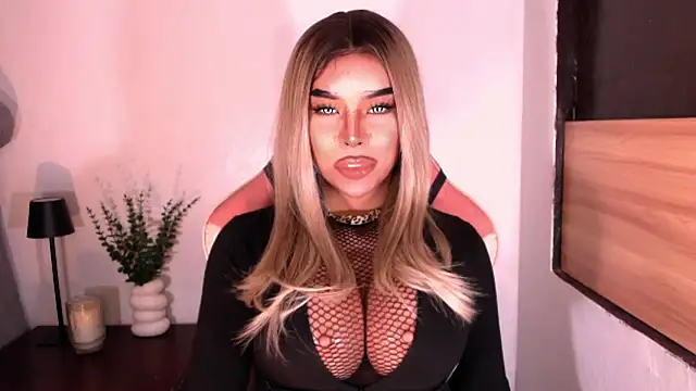 Chat XXX ao vivo de Zandralopez