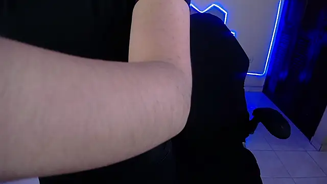 Živý XXX chat raven__dark