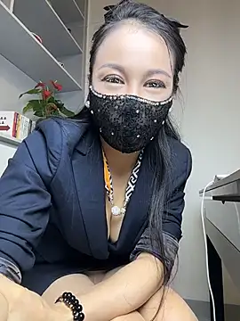 TopAlice566 Chat XXX in diretta