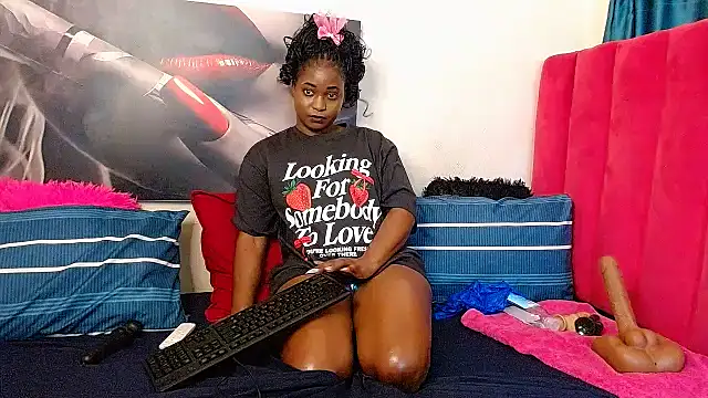 Lisa-001 live XXX chat