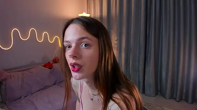 Živý XXX chat Alice_Liddelll