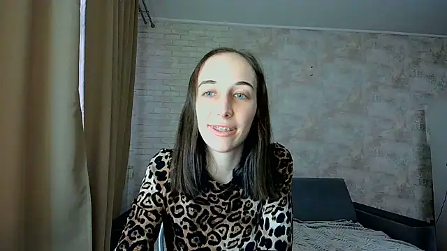 Anika_bloom Chat XXX in diretta