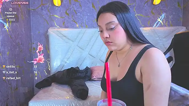 lia_harper_t Live XXX Chat