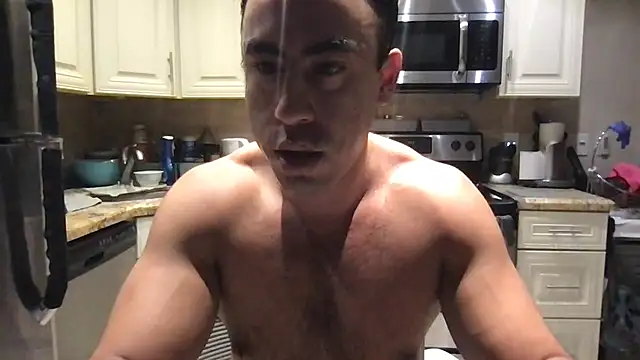 BigGuyMuscle: онлайн-секс-чат