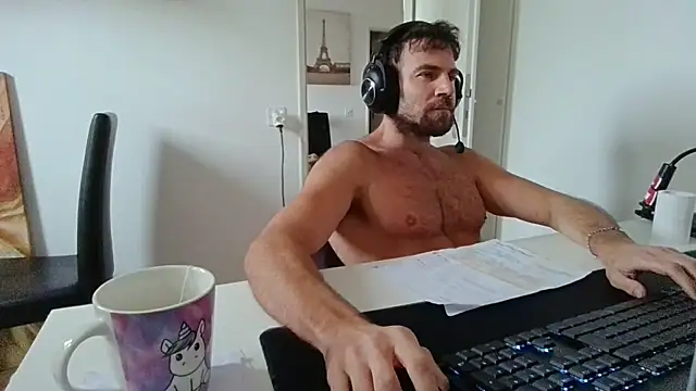 alpha-hunk Live XXX-Chat