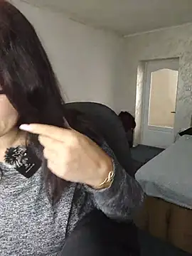 Lady-Nora Chat XXX live