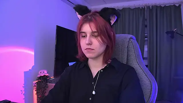 JulliaMoore 라이브 XXX 채팅