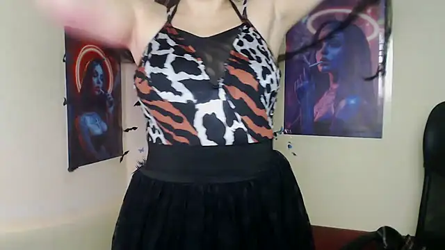 VanessaRey_ Adlı Modelin Canlı XXX Sohbeti