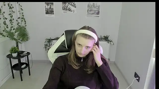 Star_Nellie Chat XXX in diretta