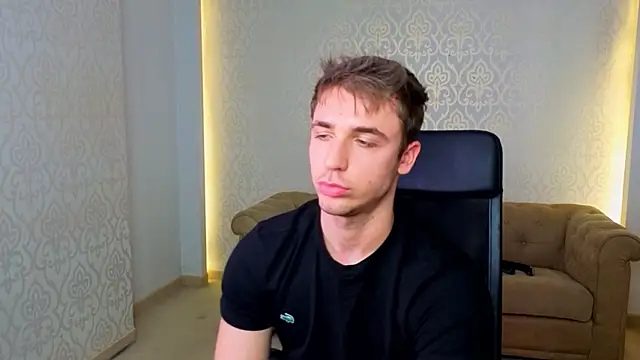 عرض كام KellenWest