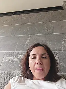 Velvet_Anne Chat XXX in diretta