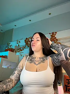 دردشة Tattitude_ الجنسية المباشرة