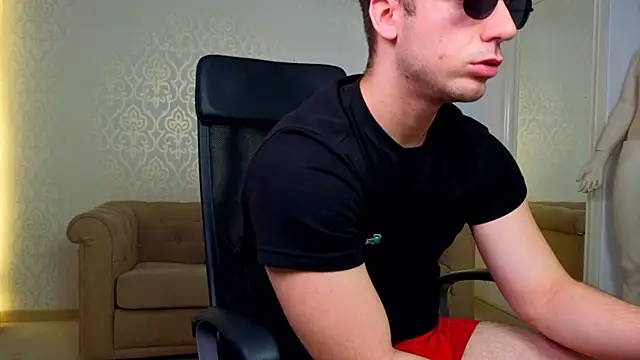 عرض كام KellenWest