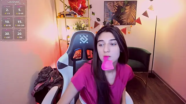ElaineAllen Chat XXX live