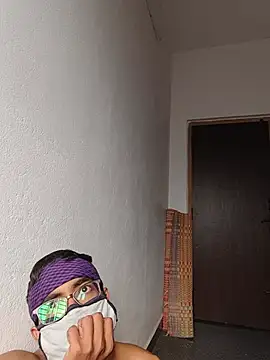 XXX chat uživo modela SecretBadBoy