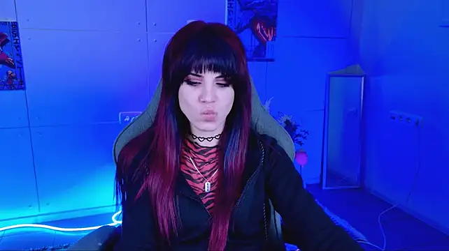 KsanaNova Chat XXX in diretta