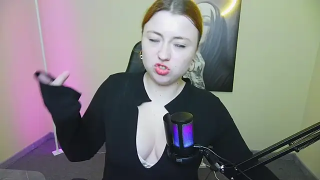 EvelinaEvaa Show in webcam
