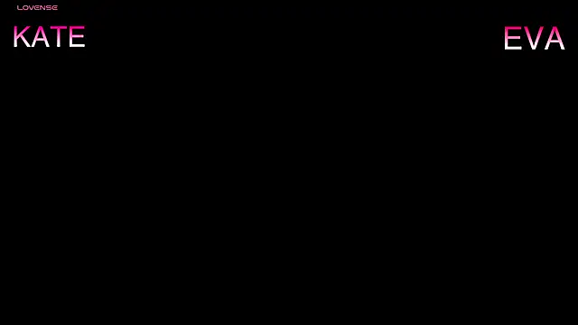 DoublleTroubleX's Live XXX Chat