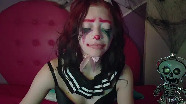 Liiryon Chat XXX in diretta
