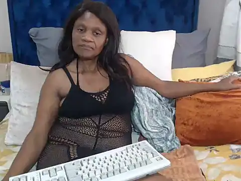 CLASSYMLF's Live XXX Chat