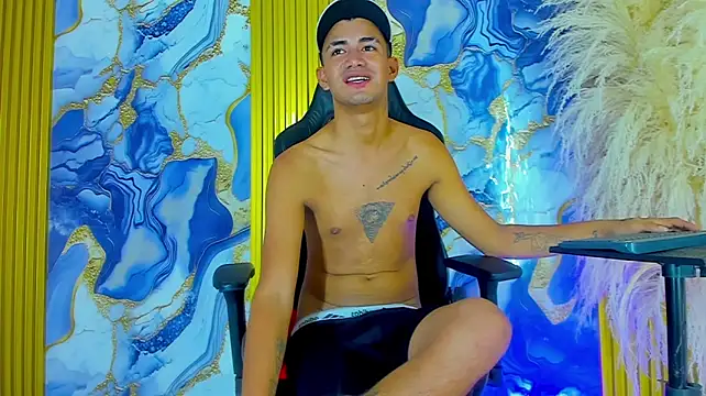 Chat XXX ao vivo de NIO_KLOUDS_