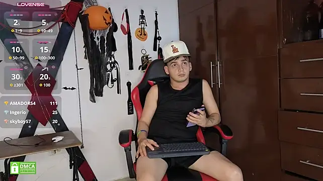 GoldenBoyDuo Adlı Modelin Canlı XXX Sohbeti