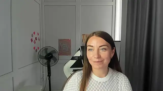 Chat +18 de BlushBerryy ao vivo