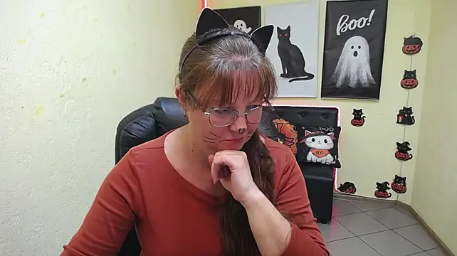 دردشة VanessaHotts الجنسية المباشرة