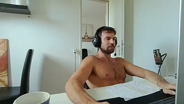 alpha-hunk Live XXX-Chat