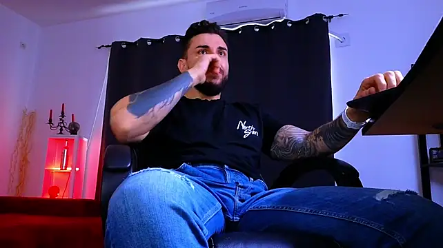 Chat XXX en directo de MightyAaron66
