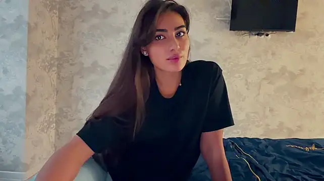 Chatroom XXX en direct de Marnera