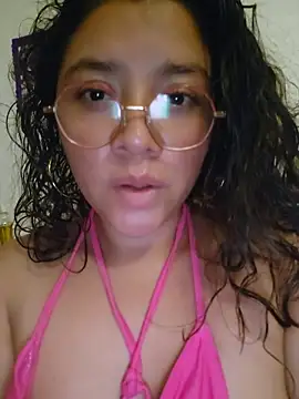 Vivi_Kvsh Chat XXX in diretta