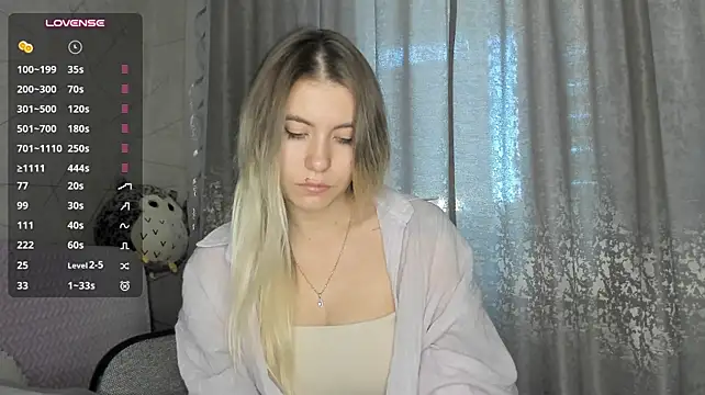 دردشة KatieLesco الجنسية المباشرة