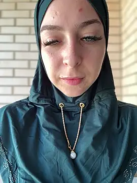 LynaFrost Adlı Modelin Canlı XXX Sohbeti