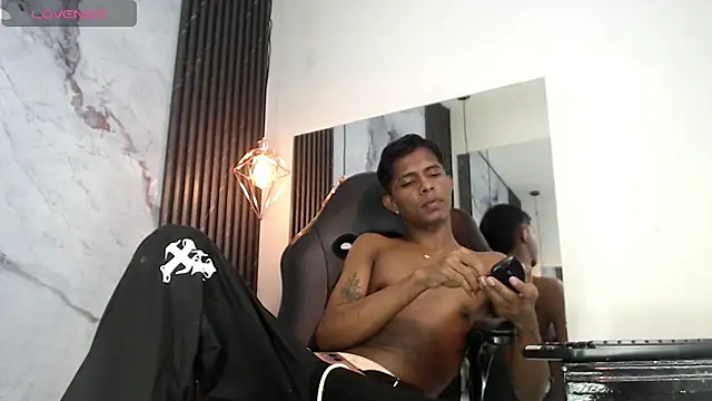 Mick__Storm – Live XXX-chat