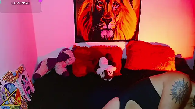 Živý XXX chat Divinejewel69