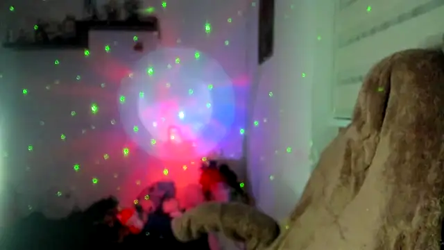 Chat +18 de Shaddycute_ ao vivo
