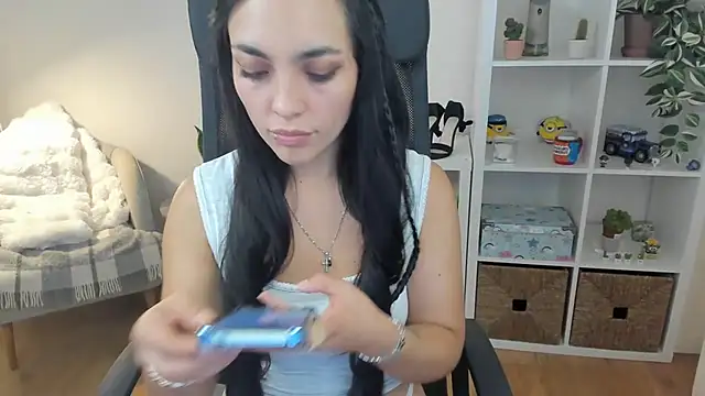 _BellaEvans_ Chat XXX in diretta