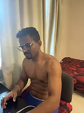 bhagihero Chat XXX in diretta