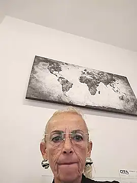 clarabell4 Chat XXX live