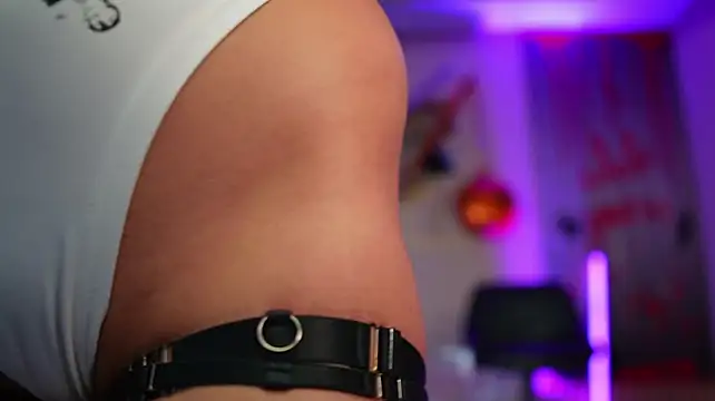 SabrinaJade Live XXX-chat
