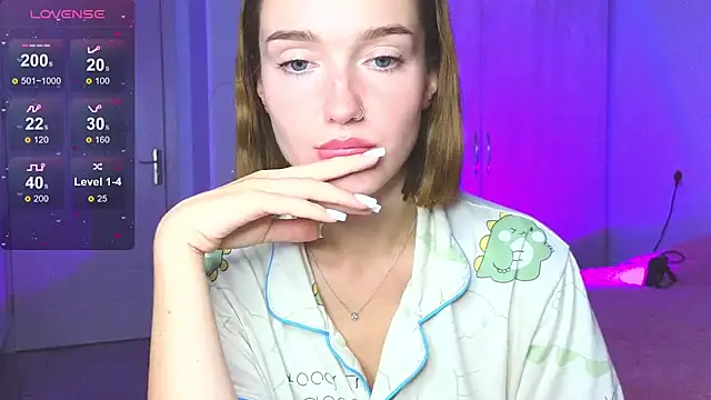 Wild_Sophie_ Chat XXX in diretta