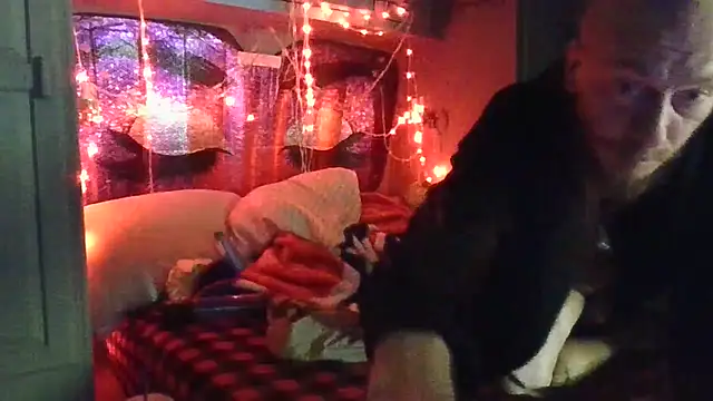 deepinnnnnのライブXXXチャット
