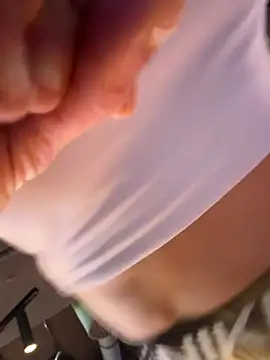 Chat XXX ao vivo de F3ckd0lllucy