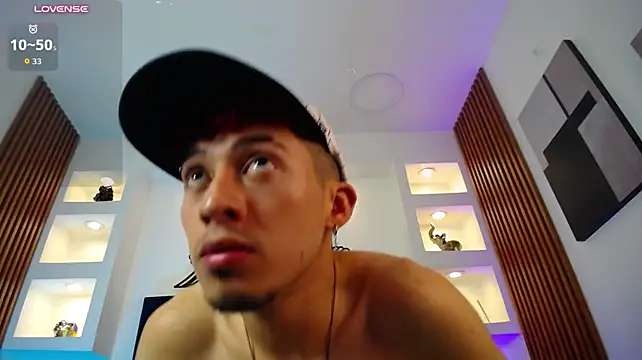 Axel_Bell 现场XXX聊天
