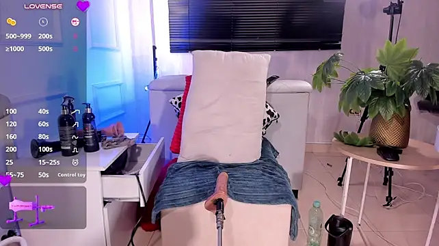 แชท XXX สดของ JUANDIAMONDS98
