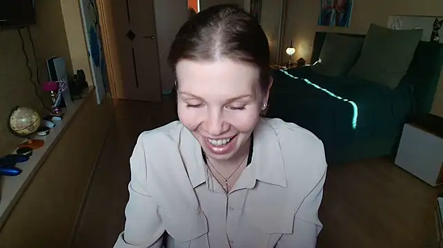 ReginaSparkle Adlı Modelin Canlı XXX Sohbeti