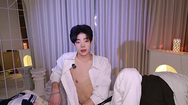 XiaoZeouba Chat XXX in diretta